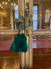 Load image into Gallery viewer, GREEN VELVET BEAU BAG