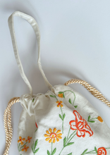 Load image into Gallery viewer, ALICE EMBROIDERED BAG
