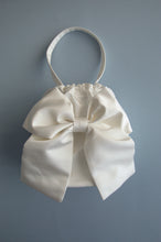 Load image into Gallery viewer, BRIDAL BOW BAG
