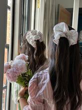 Load image into Gallery viewer, DREAM ROSE SCRUNCHIE
