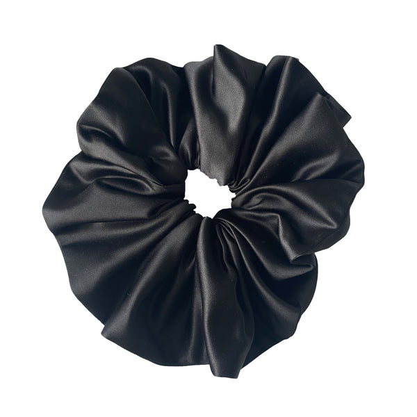 BLACK SATIN DREAM SCRUNCHIE