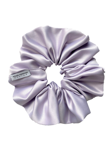 DREAM SCRUNCHIE IN LILAC SATIN